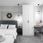 Calme, Nilie Hospitality Mgmt