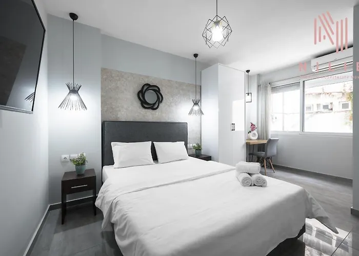 Calme, Nilie Hospitality Mgmt